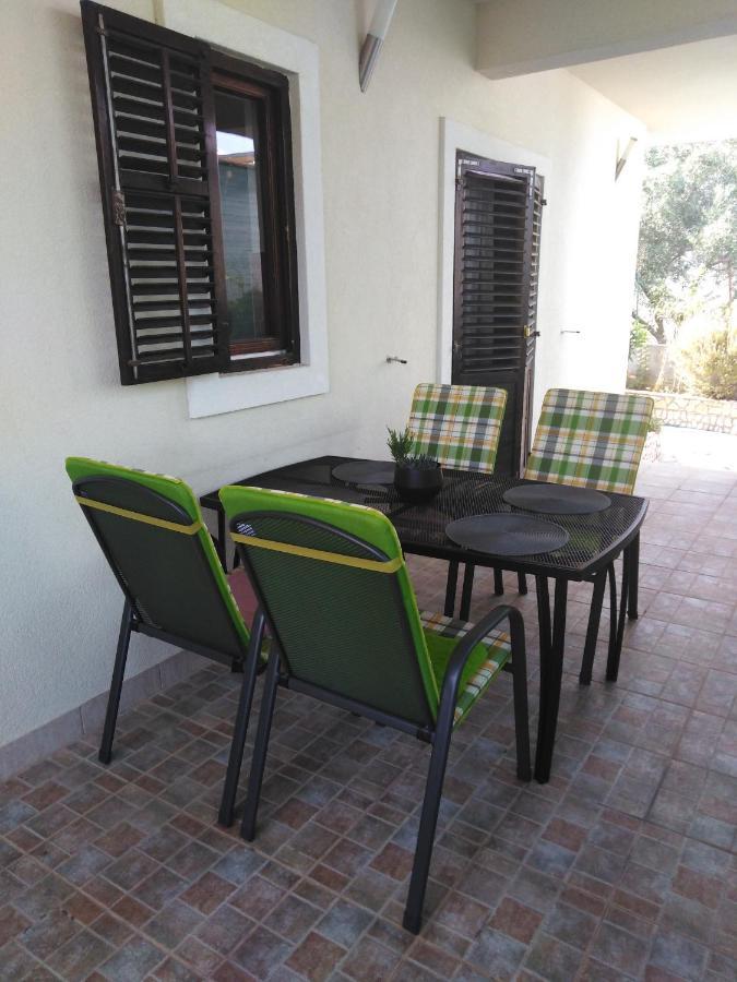 Apartman Irena With Terase End Private Parking Donji Okrug  Buitenkant foto