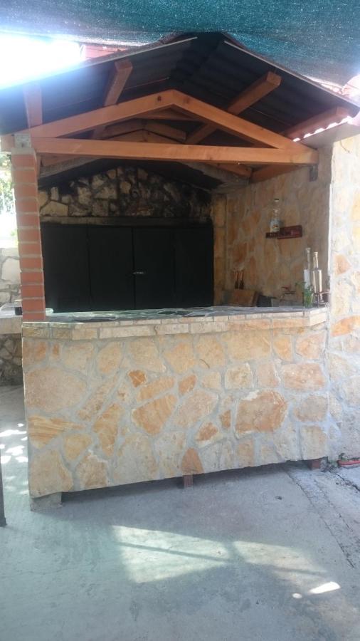 Apartman Irena With Terase End Private Parking Donji Okrug  Buitenkant foto