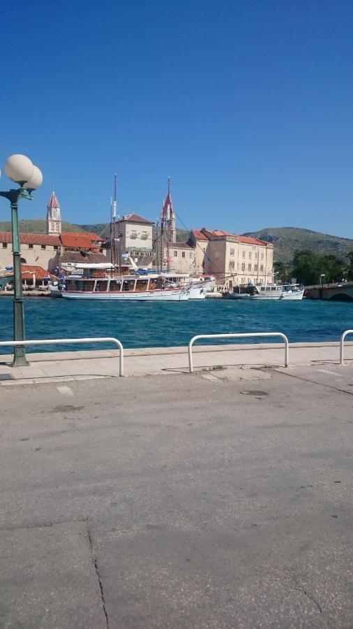 Apartman Irena With Terase End Private Parking Donji Okrug  Buitenkant foto
